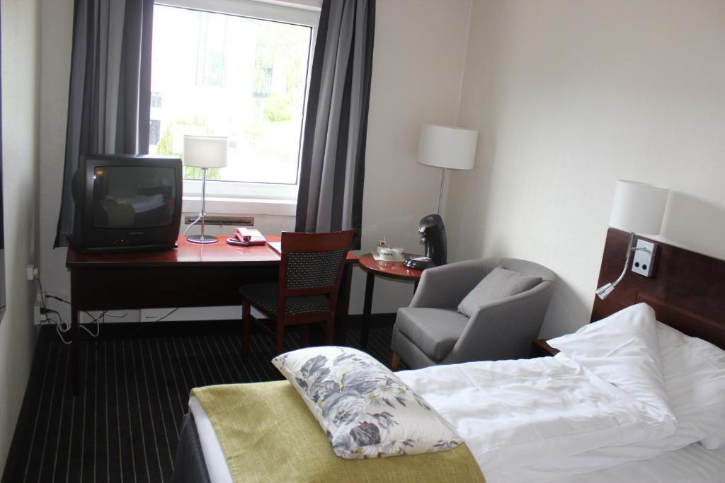 Grand Hotel Stord Cameră foto